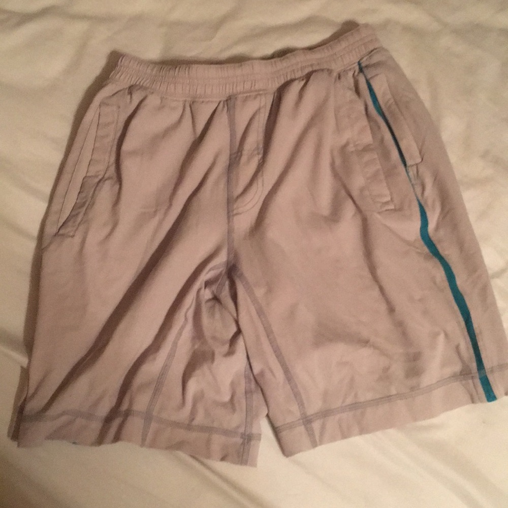 Lululemon pacebreaker Shorts